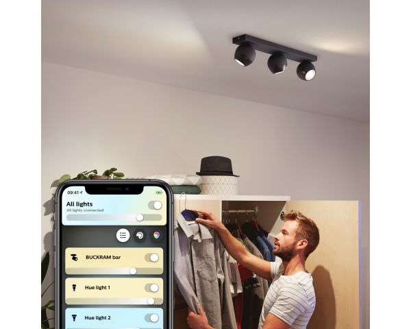 Foco triple BUCKRAM - Philips Hue - Negro