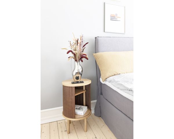 Mueble auxiliar AUDACIOUS SIDE TABLE ROBLE - UMAGE - Hazelnut