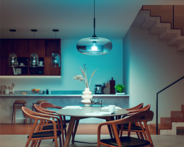 Bombilla inteligente 13,5W E27 White and Color Ambiance - 1600 - Philips Hue