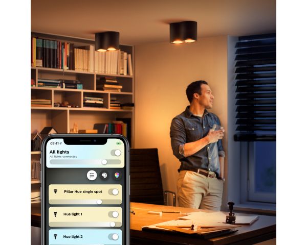 Foco doble PILLAR - Philips Hue - Negro