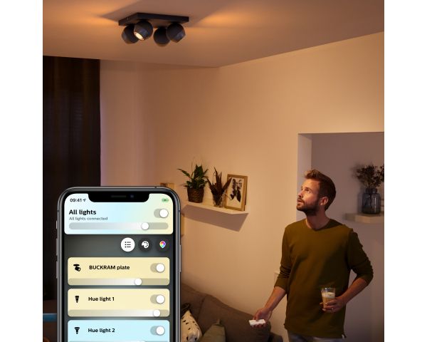Foco de cuatro luces BUCKRAM - Philips Hue - Negro