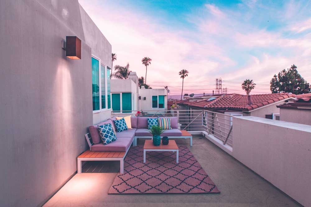 preparate-para-el-buen-tiempo-con-las-mejores-lamparas-para-tu-balcon-o-terraza