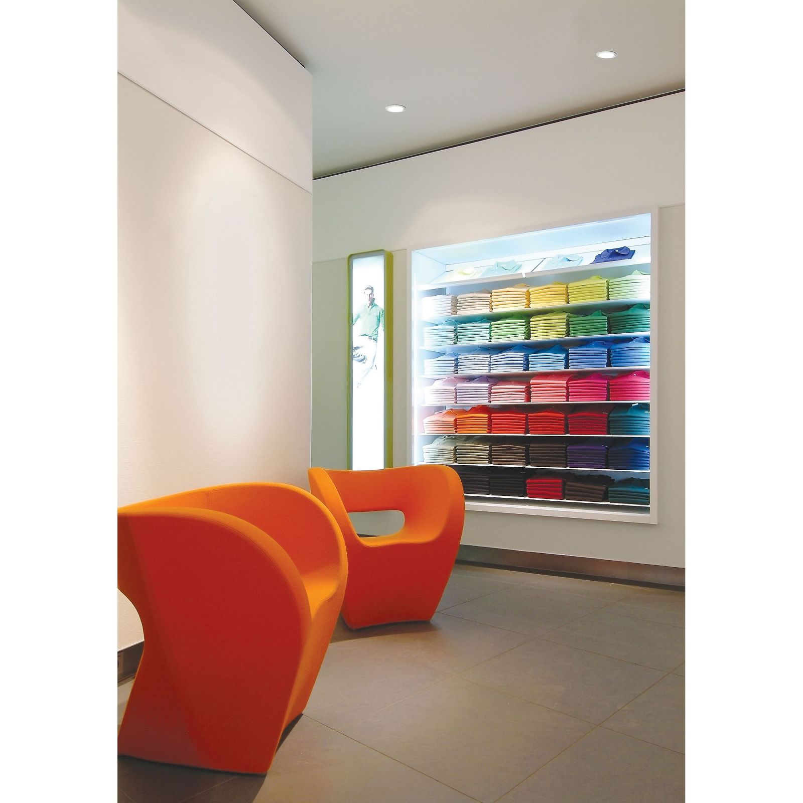 Bombilla LED Philips MASTER ExpertColor 5.5W (Equiv. 50W) GU10 2700K 36D Regulable