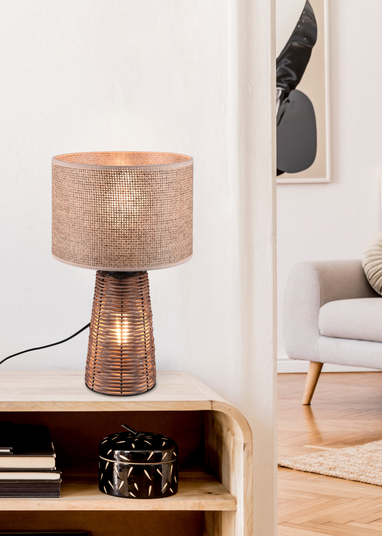 Lámpara de sobremesa Straw de ratán marron | Trio Lighting