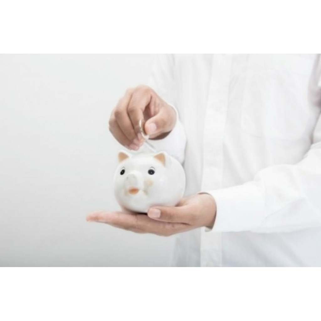 adelantar-la-hora-supone-un-ahorro-en-iluminacion-en-los-hogares